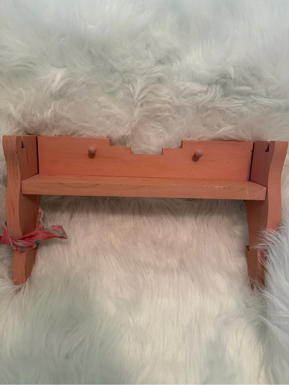 Wooden Wall Shelf with Pegs - Pink